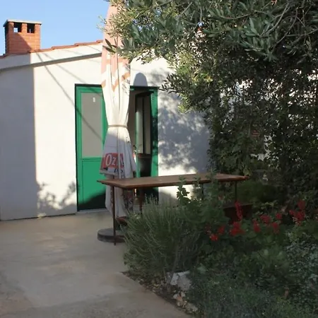 Apartament Family-friendly With Swimming Pool Biograd Na Moru, Biograd - 8371 *