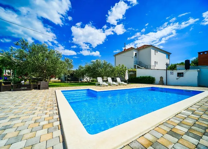 Daire Family-friendly With Swimming Pool Biograd Na Moru, Biograd - 8371 *