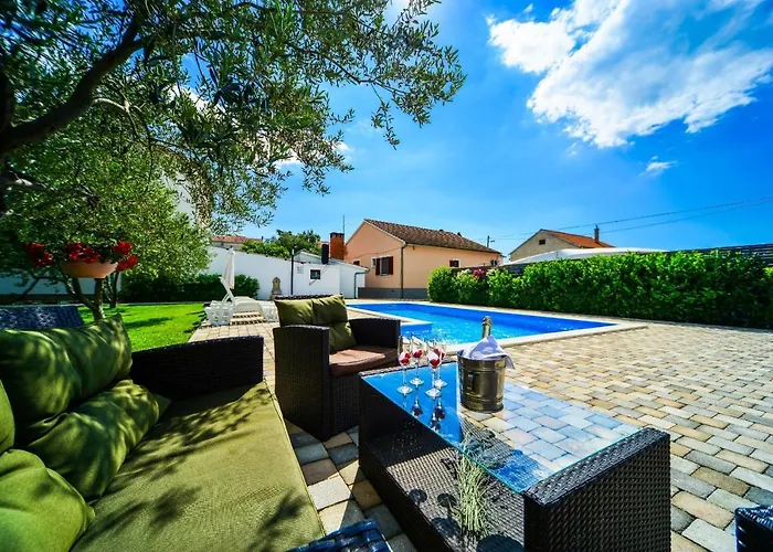 Family-friendly With Swimming Pool Biograd Na Moru, Biograd - 8371 Daire