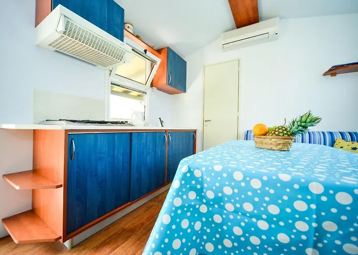 Family-friendly With Swimming Pool Biograd Na Moru, Biograd - 8371 Daire Biograd Na Moru